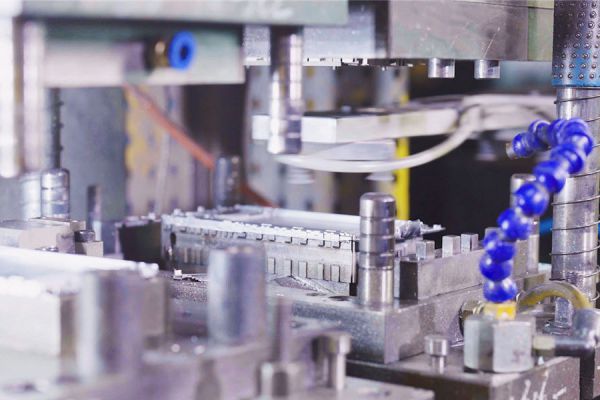 生產(chǎn)車(chē)間