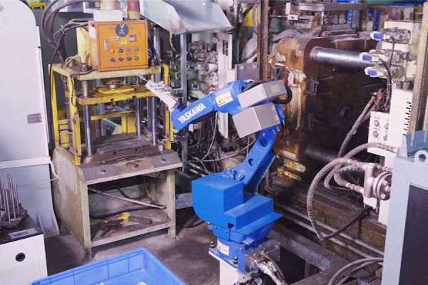 生產(chǎn)車(chē)間